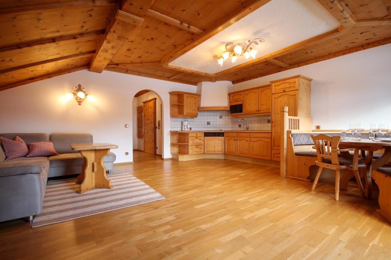 シュラートミンクReiteralm Livingアパートメント エクステリア 写真